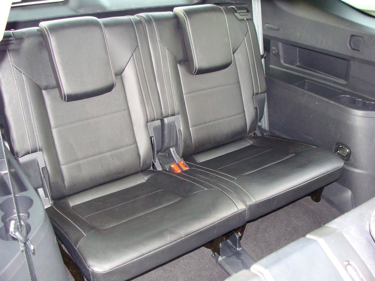 Used 2022 Volkswagen Atlas SE w/ Black Wheel Package FWD image 10