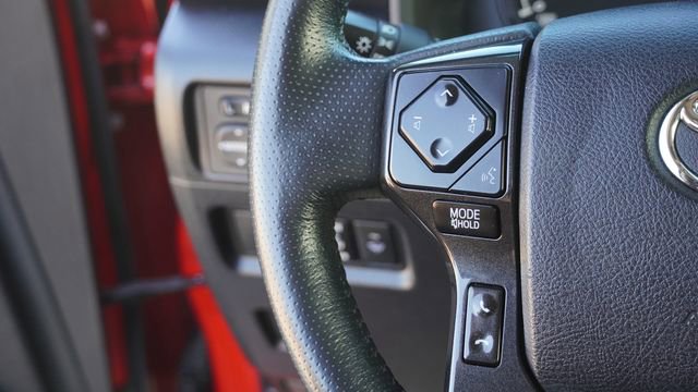 Used 2023 Toyota 4Runner 40th Anniversary SE image 30