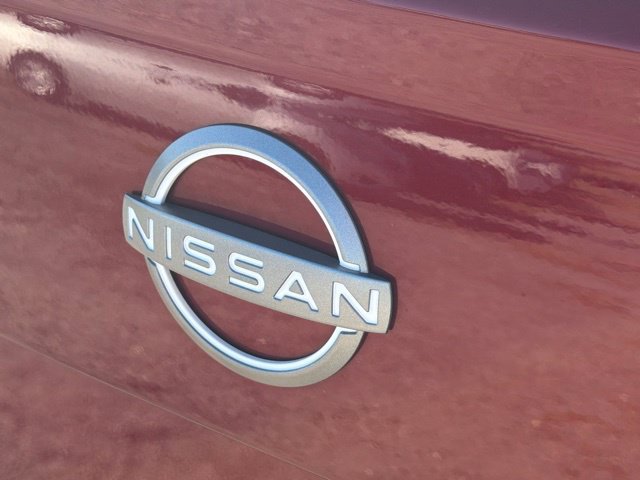 Used 2025 Nissan Versa SV FWD image 13