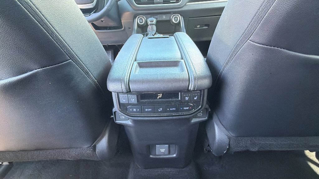 Used 2024 Toyota Grand Highlander AWD image 25
