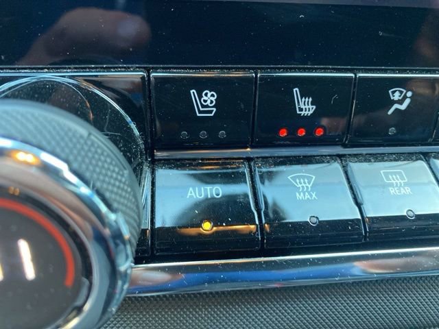 Used 2023 Chevrolet Colorado Z71 w/ Z71 Convenience Package 2 image 13