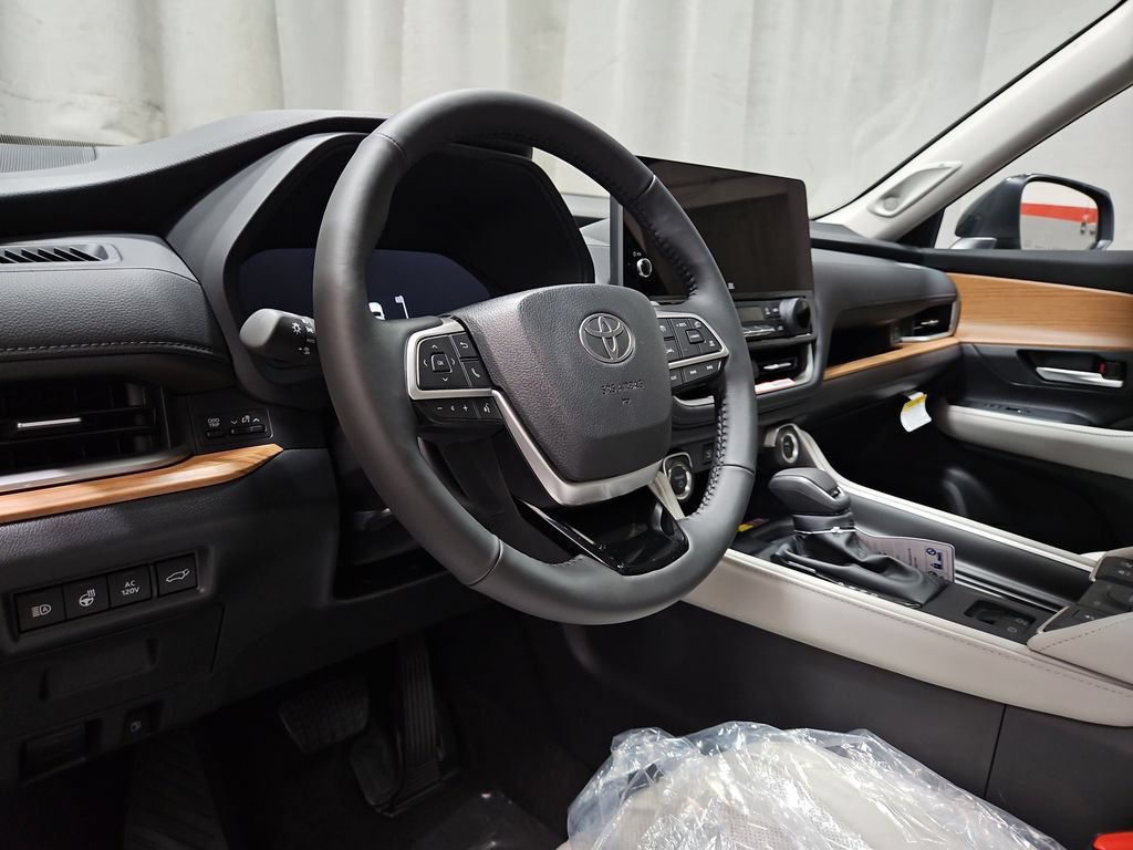 New 2026 Toyota Grand Highlander AWD Hybrid image 14