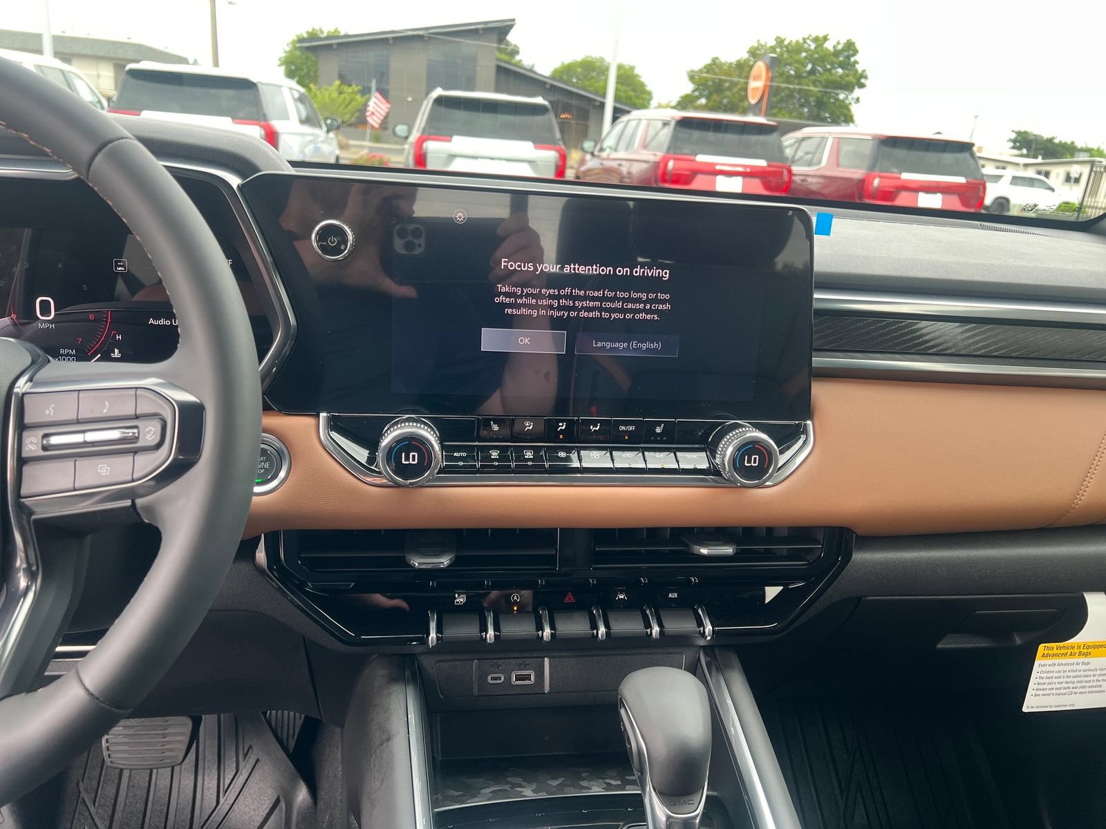 New 2026 GMC Canyon AT4 AWD/4WD image 17