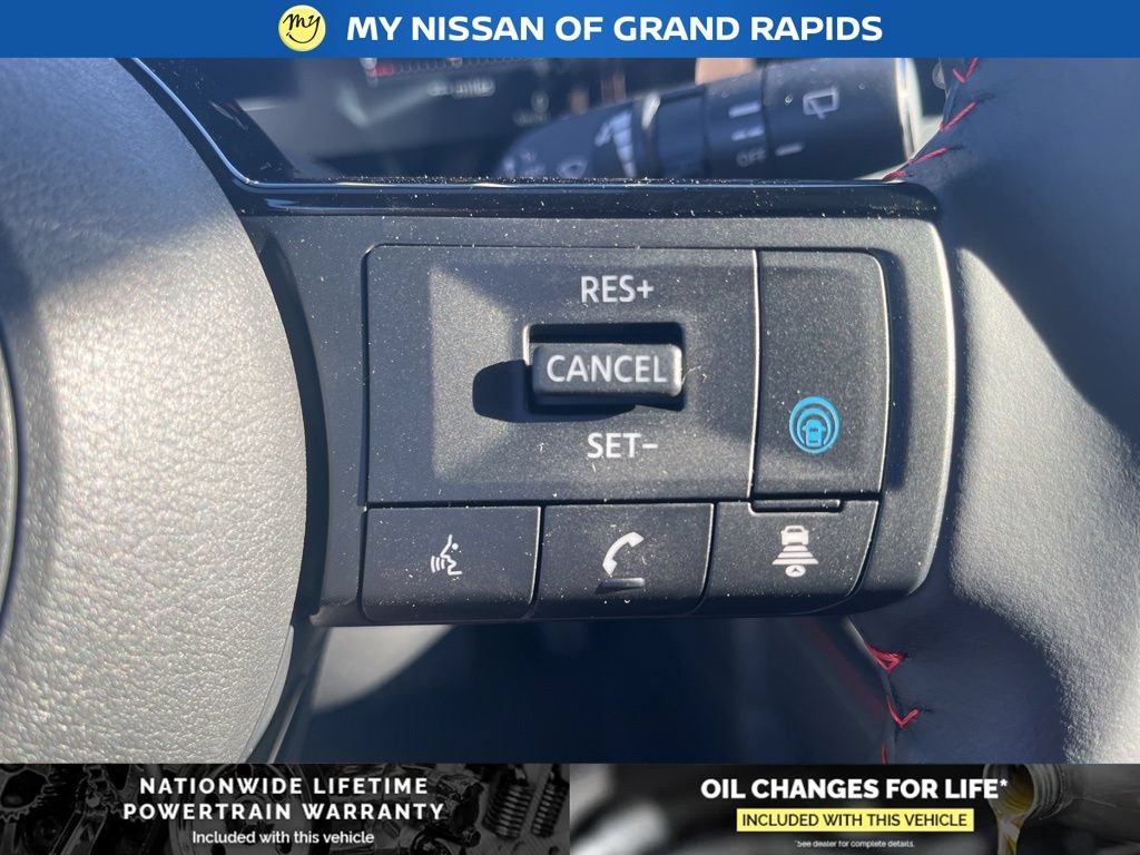 New 2026 Nissan Kicks SR AWD/4WD image 14