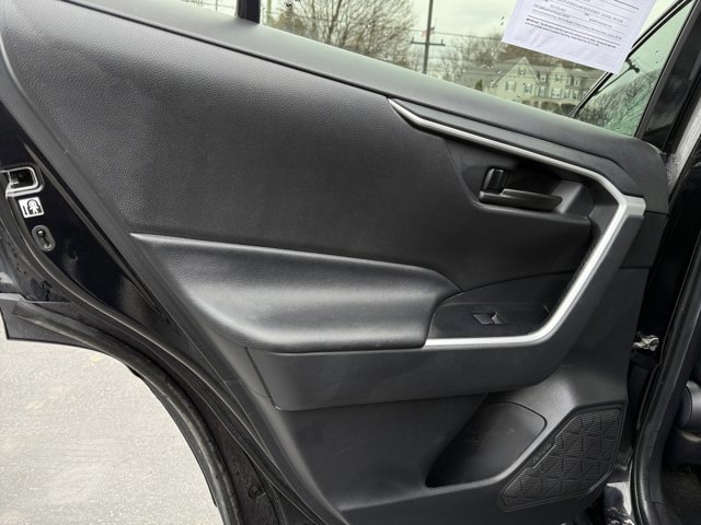 Used 2020 Toyota RAV4 LE image 24