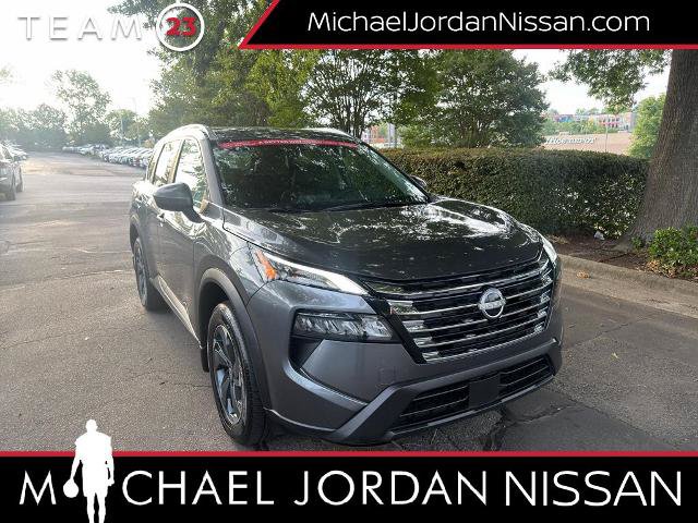 Certified 2025 Nissan Rogue SV w/ SV Premium Package FWD image 1