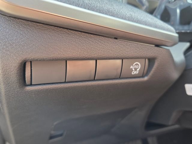 New 2026 Nissan Kicks SV image 26