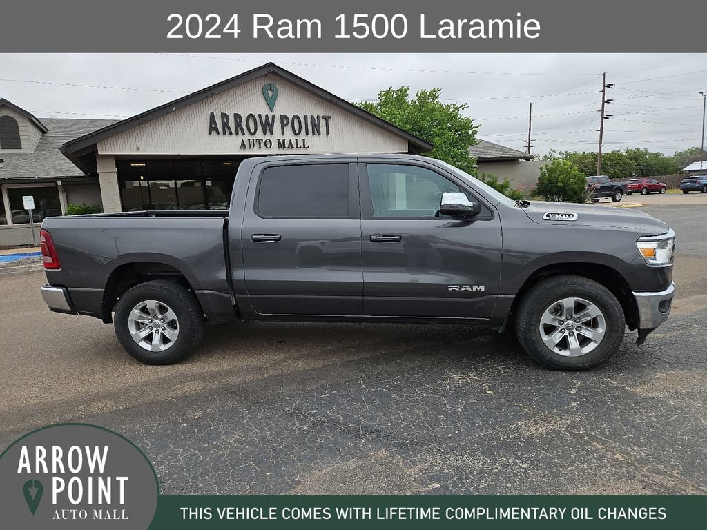 Used 2024 RAM 1500 Laramie AWD/4WD image 13