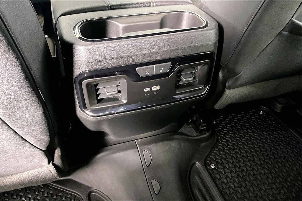 Used 2024 GMC Sierra 2500 AT4 w/ AT4 Premium Plus Package image 26