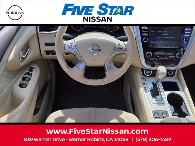 Used 2018 Nissan Murano SV w/ Premium Package FWD image 7