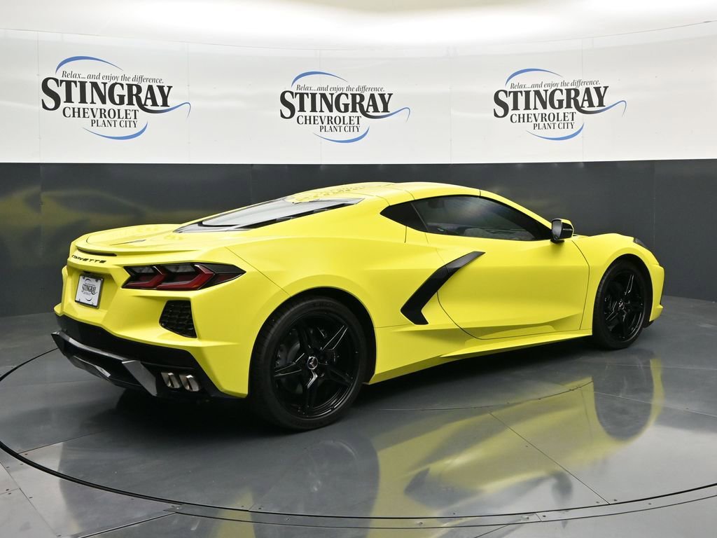 Used 2022 Chevrolet Corvette Stingray Coupe w/ 1LT RWD image 7