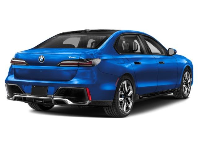 New 2026 BMW 740i w/ Luxury Rear Seating Package image 2