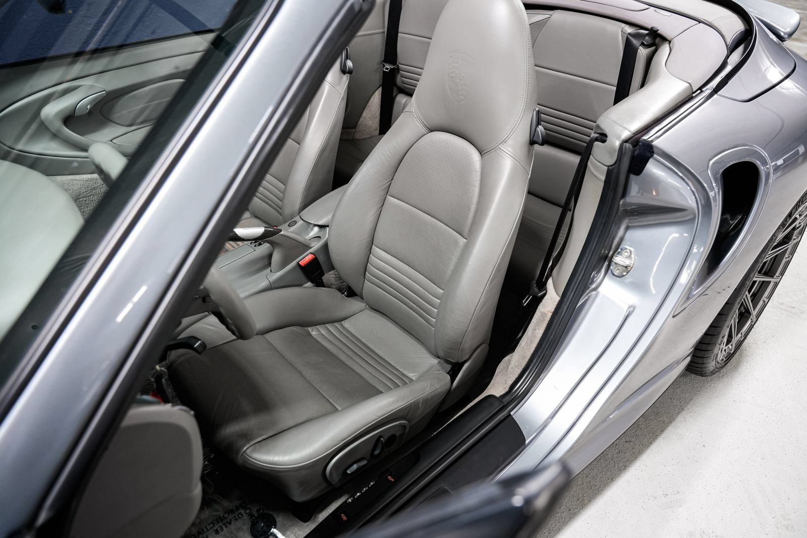 Used 2004 Porsche 911 Turbo AWD/4WD image 21