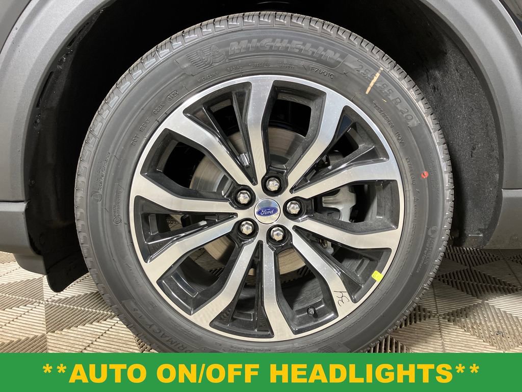 New 2026 Ford Explorer ST-Line image 11