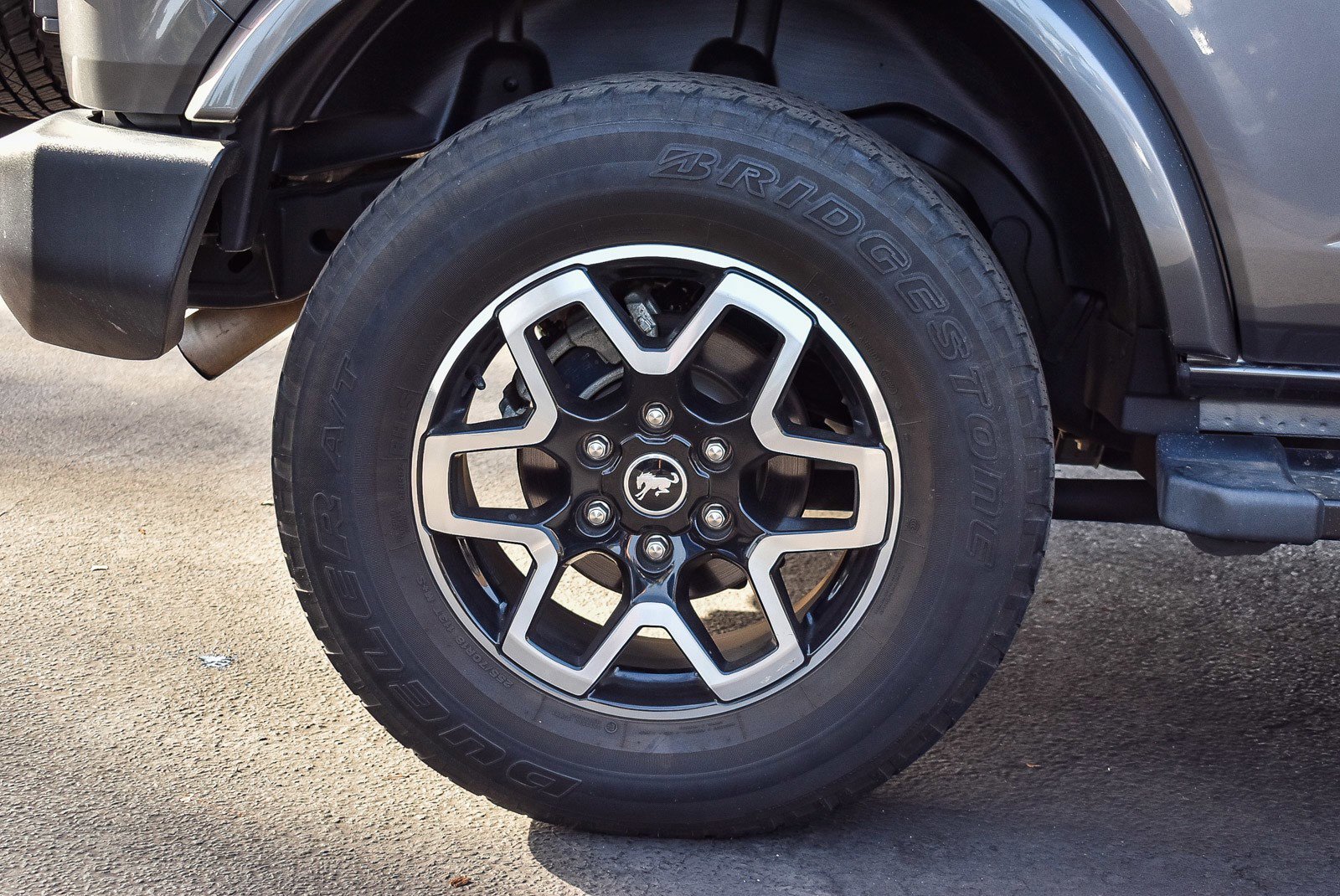 Used 2022 Ford Bronco Outer Banks image 11