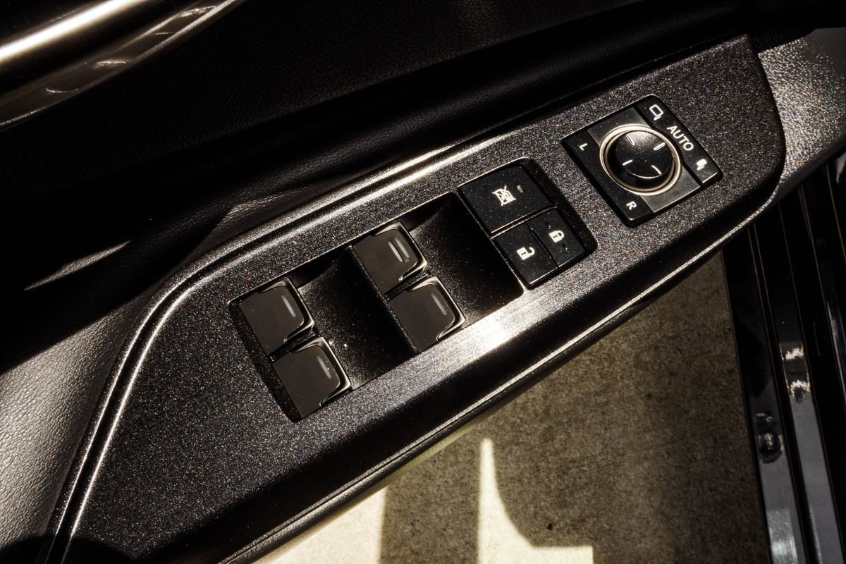 Used 2021 Lexus ES 350 w/ Premium Package FWD image 35