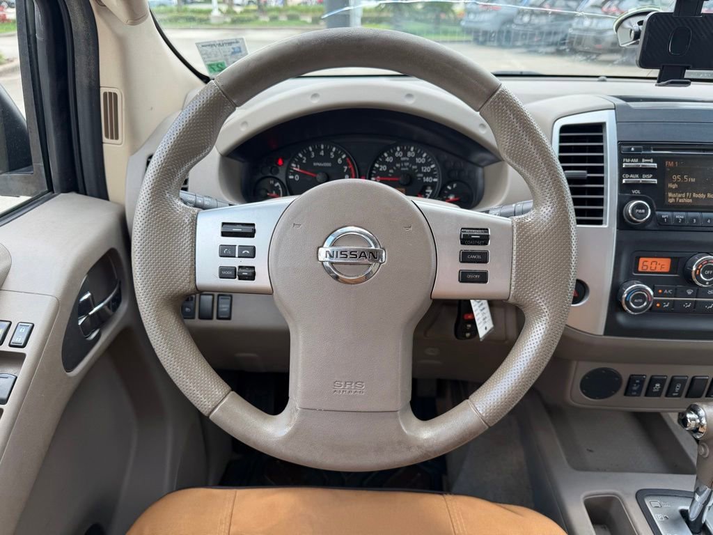 Used 2014 Nissan Frontier SV w/ SV Value Truck Package RWD image 15