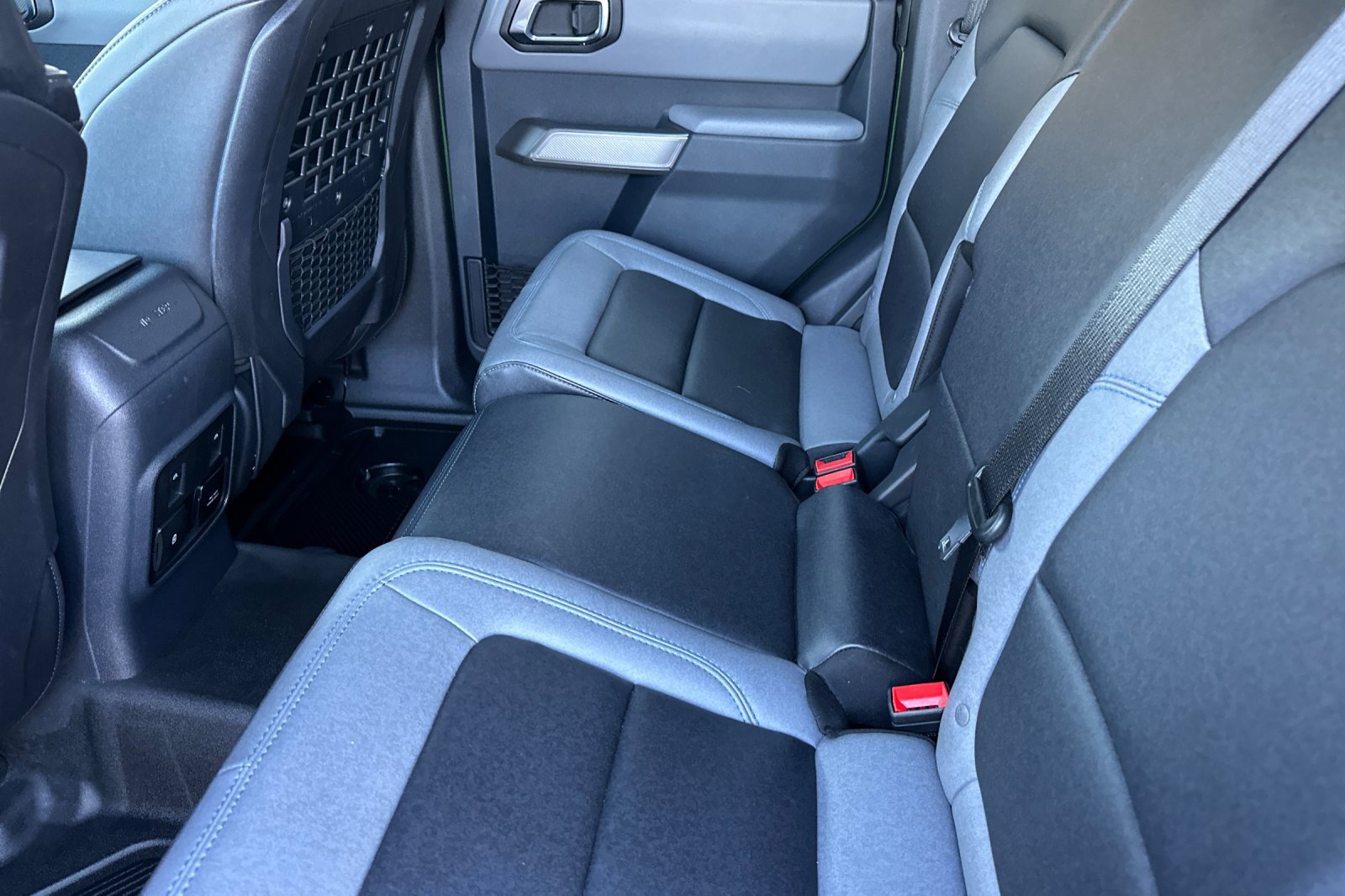 Used 2023 Ford Bronco Black Diamond w/ Sasquatch Package image 12