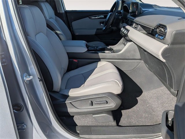 New 2025 Honda Pilot Touring image 33