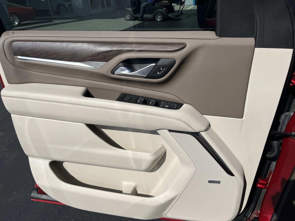 Certified 2024 GMC Yukon Denali w/ Denali Reserve Package RWD image 16