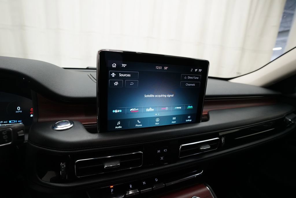 Used 2022 Lincoln Aviator Grand Touring image 6