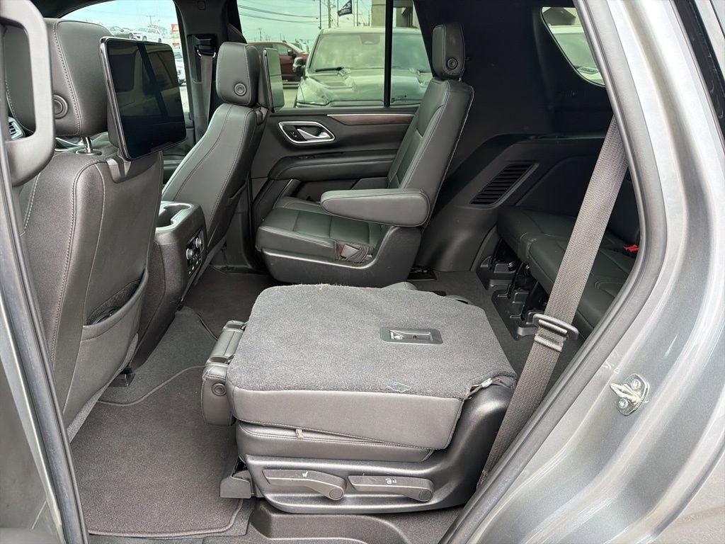 Used 2021 Chevrolet Tahoe Z71 w/ Rear Media and Nav Package image 27