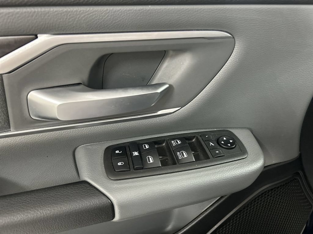 Used 2021 RAM 1500 Big Horn AWD/4WD image 11