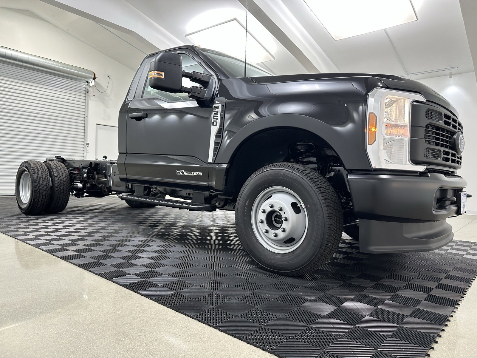 New 2025 Ford F350 XL image 1