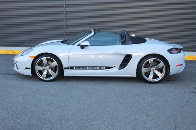 Certified 2024 Porsche 718 Boxster image 2