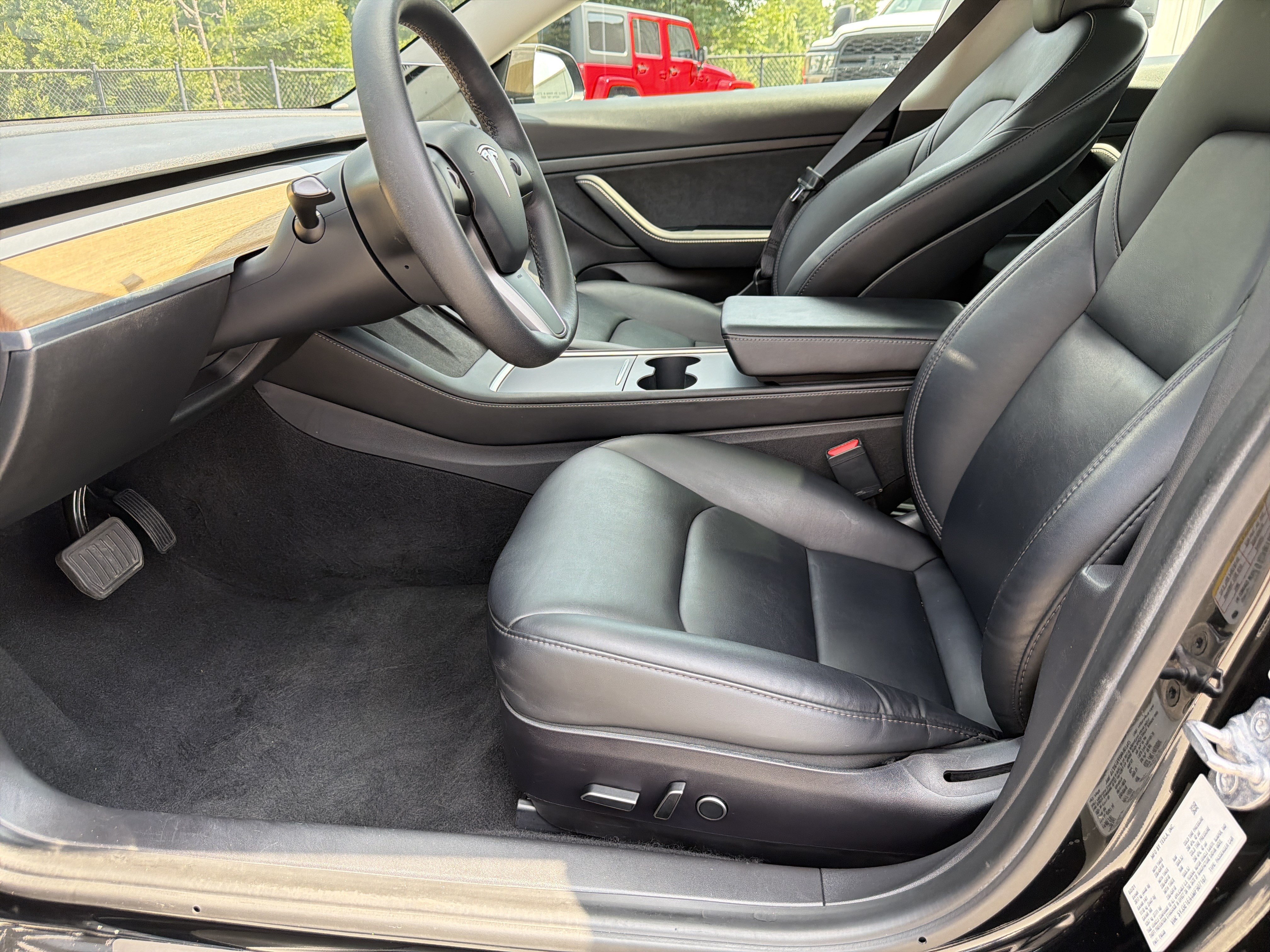 Used 2021 Tesla Model 3 Standard Range Plus RWD image 11