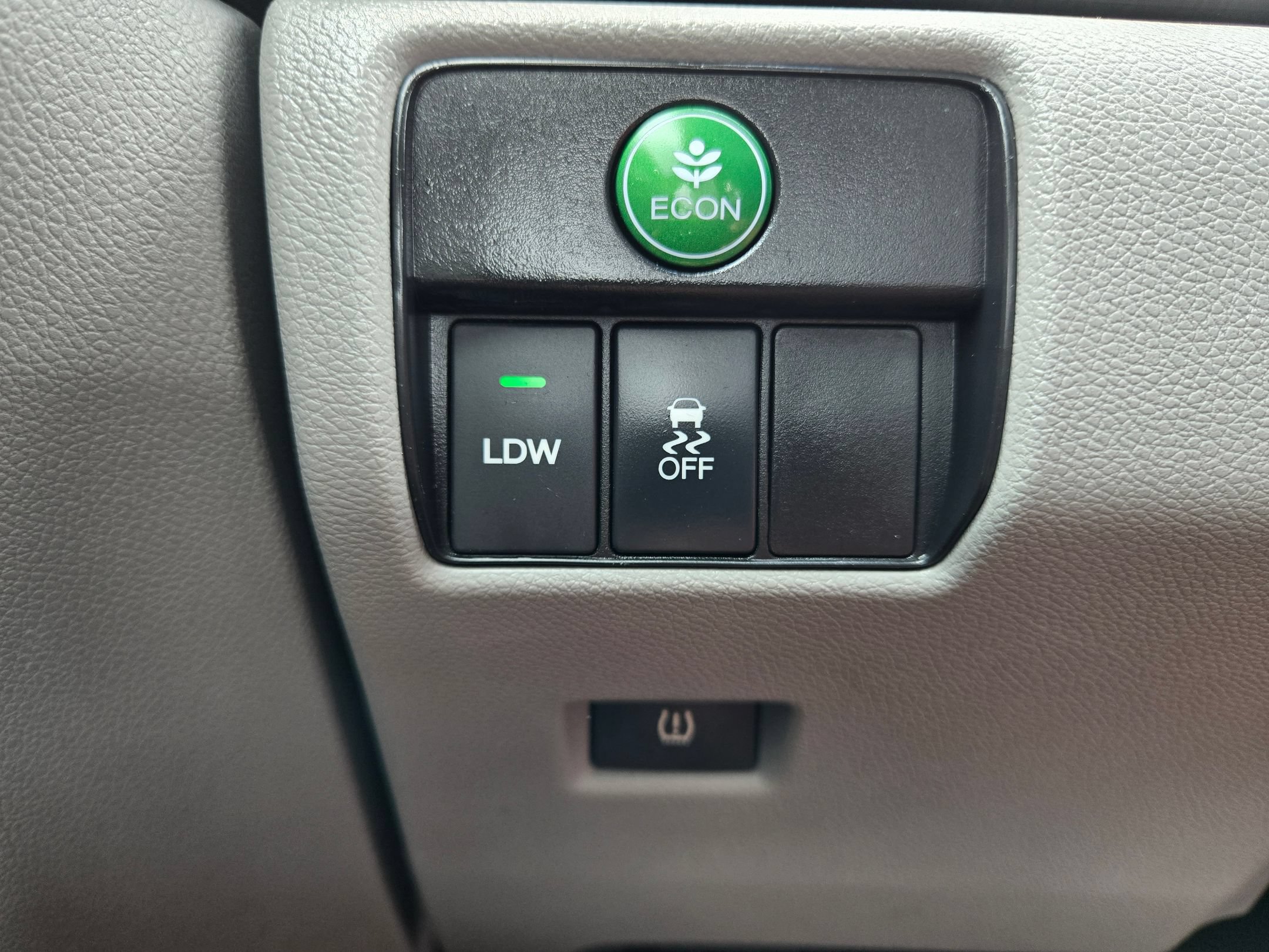 Used 2013 Honda Accord EX-L image 26