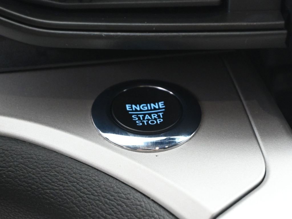 Used 2022 Ford Explorer XLT image 19