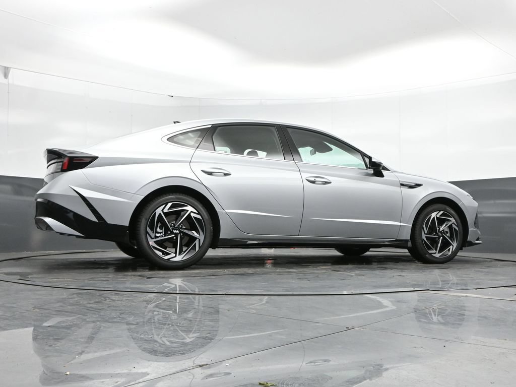 New 2026 Hyundai Sonata SEL FWD image 47