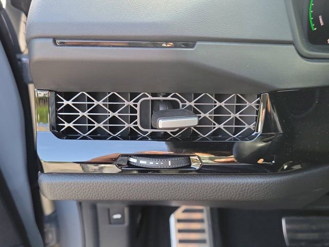 Used 2024 Honda Accord Sport image 12