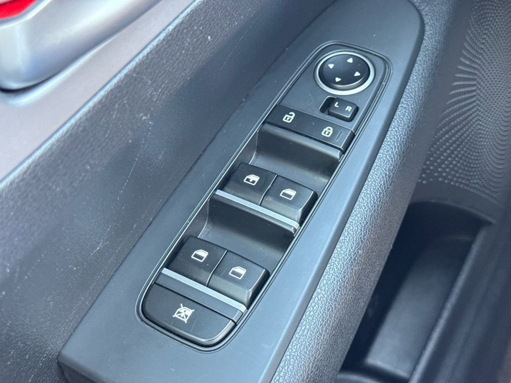 Used 2023 Kia Forte LXS image 23
