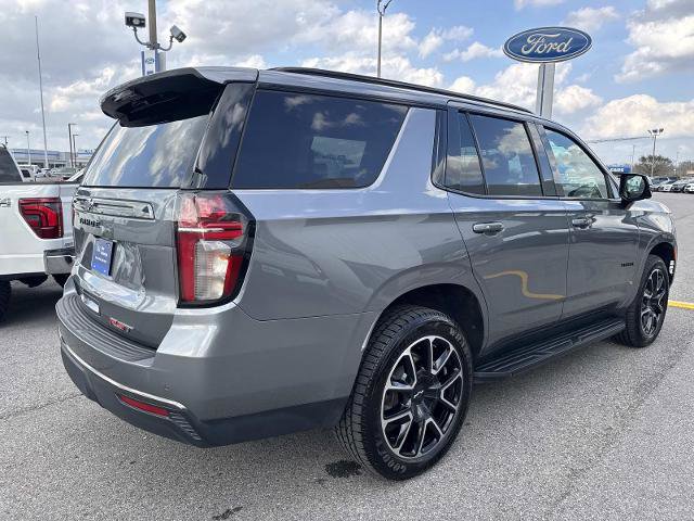 Used 2022 Chevrolet Tahoe RST w/ Luxury Package RWD image 5