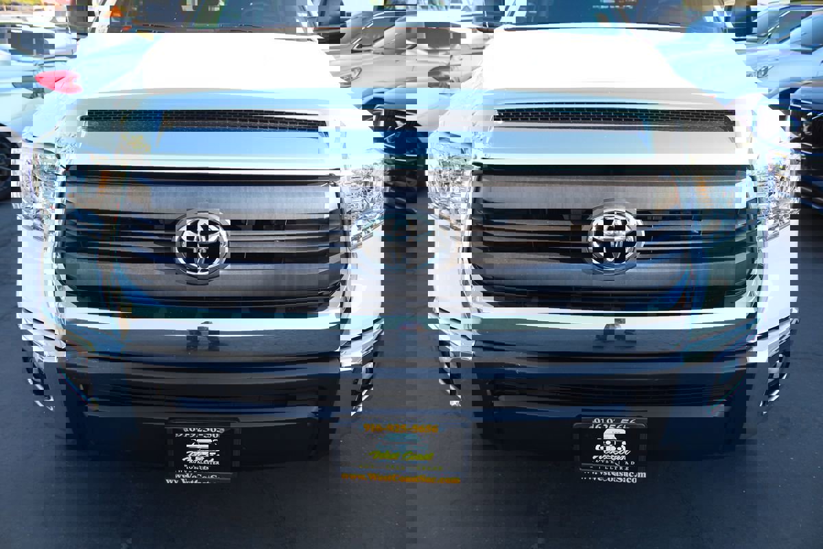 Used 2015 Toyota Tundra SR5 image 9