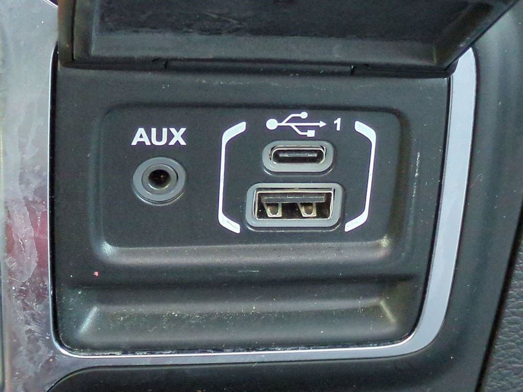 Used 2021 Jeep Gladiator Mojave image 22