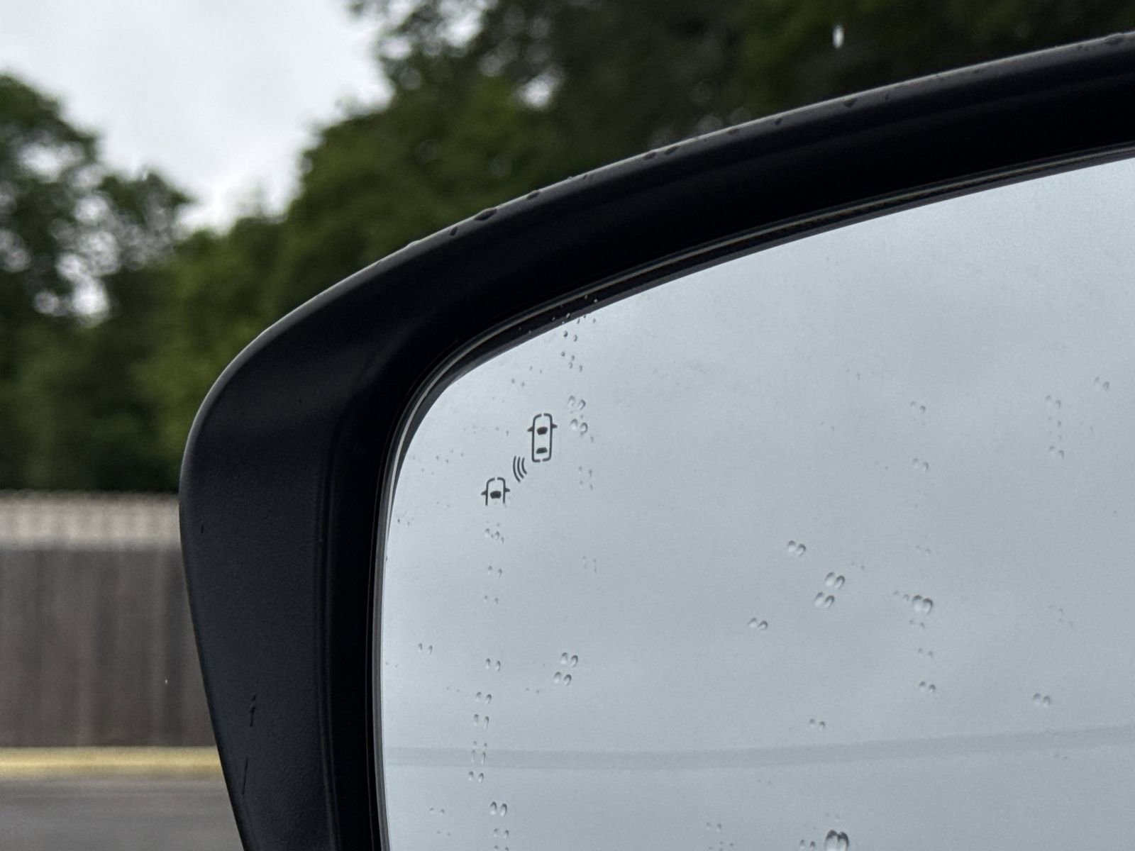 Used 2024 Nissan Frontier SL w/ Technology Package image 16