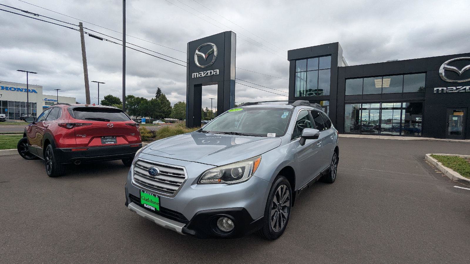 Used 2016 Subaru Outback 2.5i Limited AWD/4WD image 1