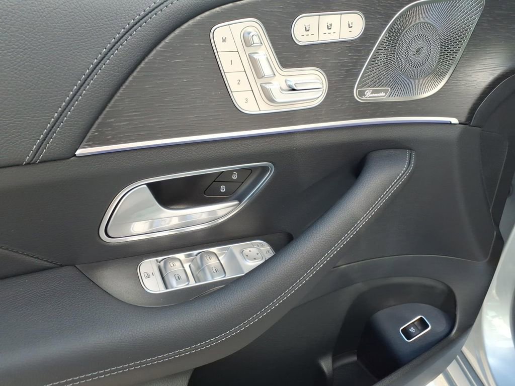 New 2026 Mercedes-Benz GLE 450 4MATIC image 12