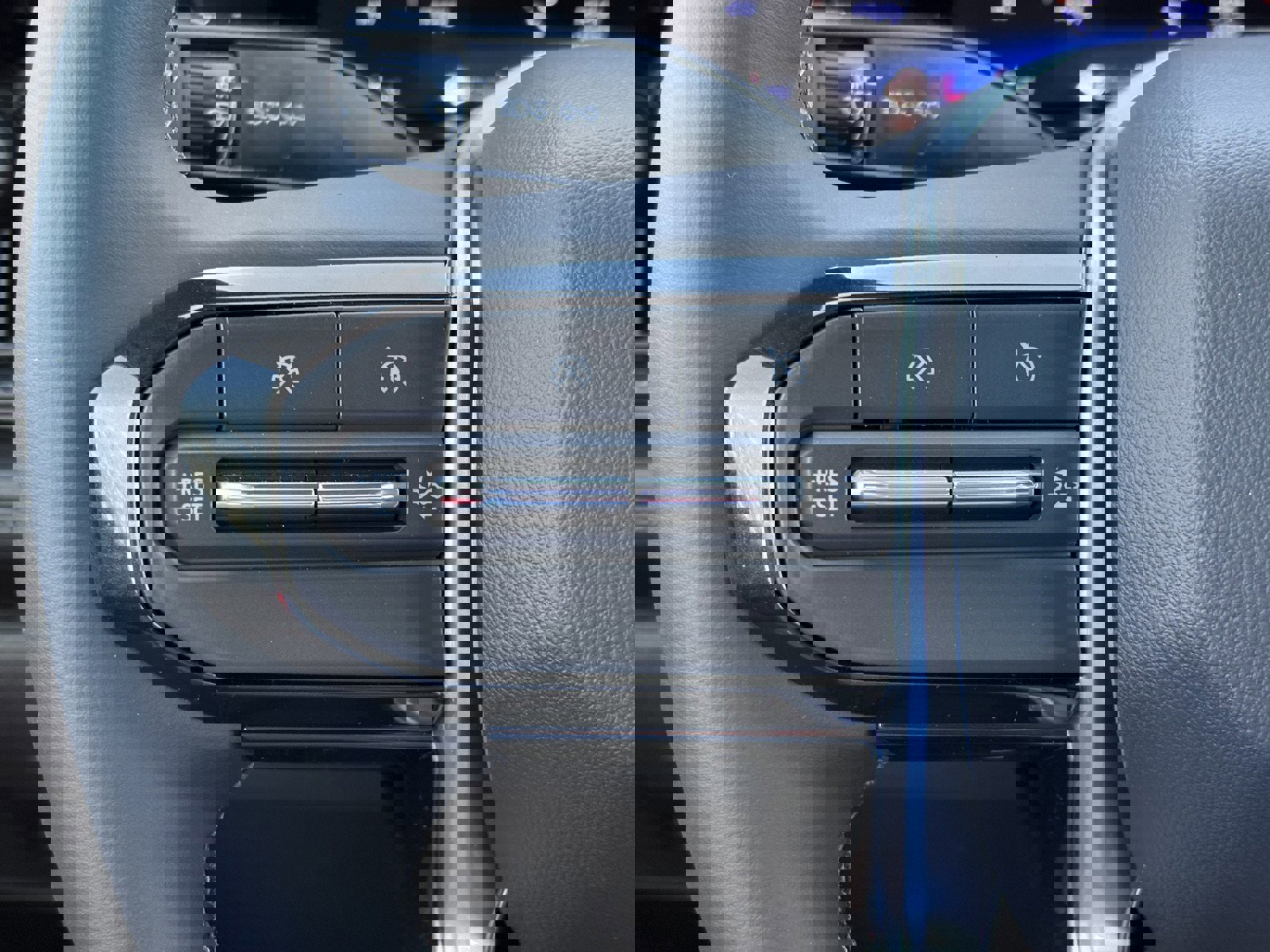 New 2026 Chevrolet Colorado LT w/ LT Convenience Package RWD image 28