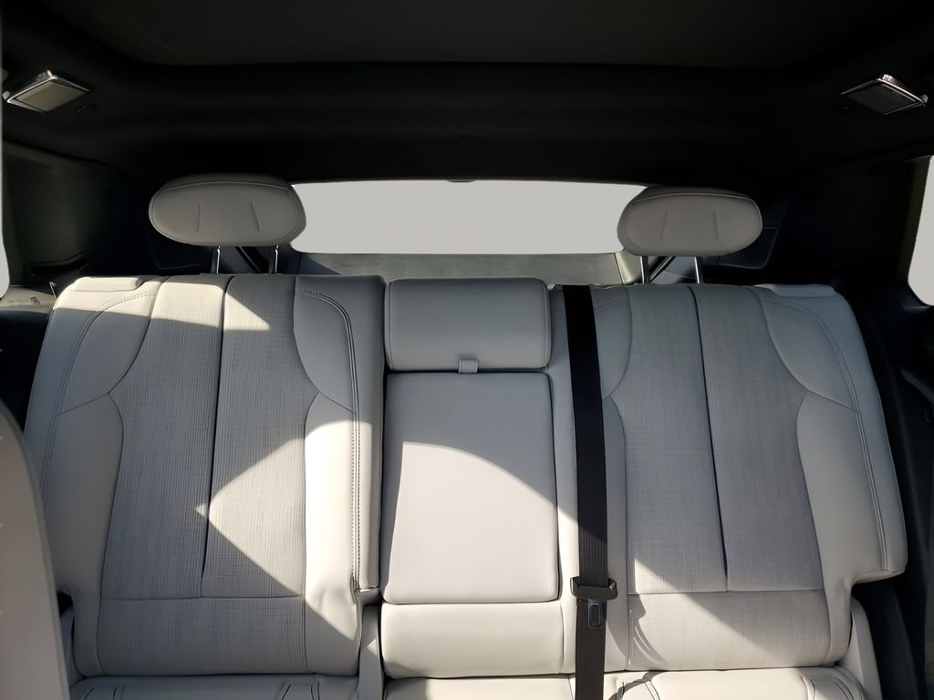 New 2026 Cadillac Lyriq Premium Luxury w/ LPO, Floor Liner Package image 43