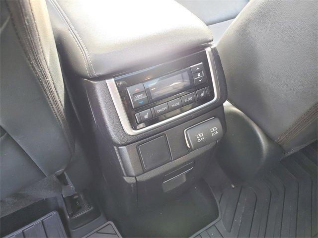 Used 2019 Subaru Ascent Limited image 12