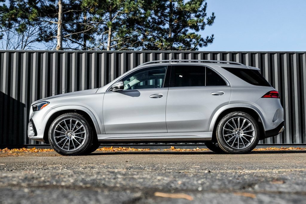 Used 2026 Mercedes-Benz GLE 350 4MATIC image 3
