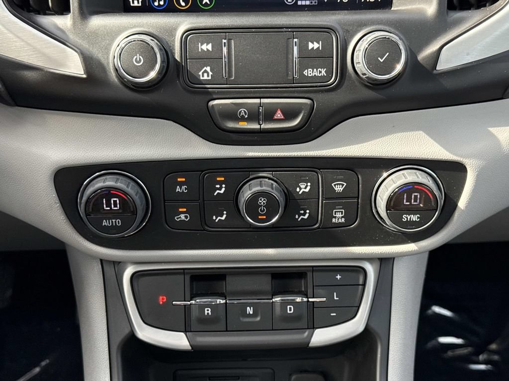 Used 2023 GMC Terrain SLT w/ Infotainment Package II AWD/4WD image 7