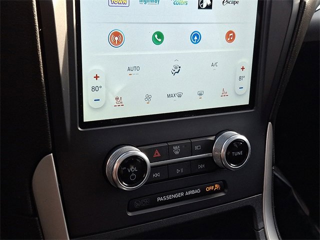 Used 2021 Ford Edge SEL w/ Convenience Package image 16