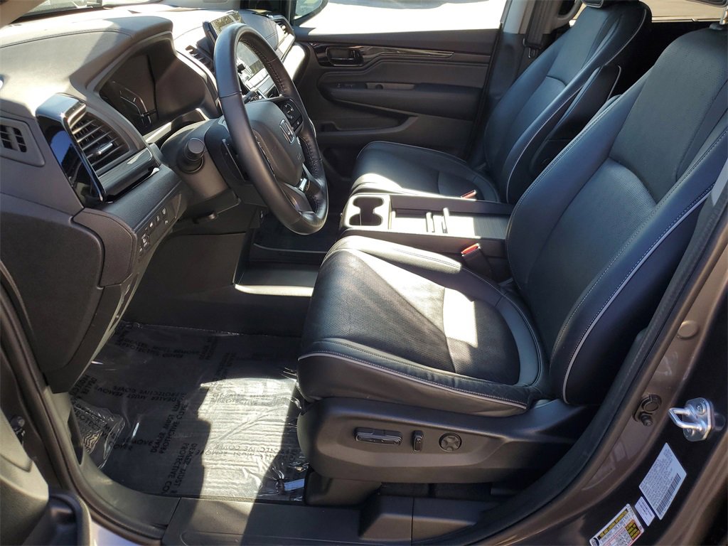 Certified 2024 Honda Odyssey Elite image 19
