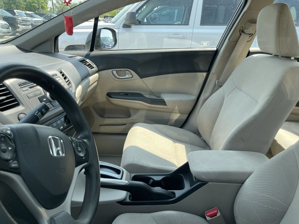 Used 2012 Honda Civic LX image 2