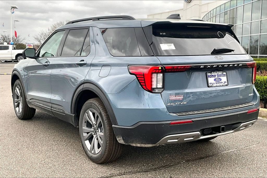 New 2026 Ford Explorer Active w/ Active Comfort Package image 3